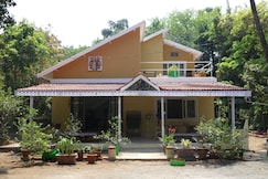 Zarvan Heritage 3BHK Villa near Kihim Beach Alibag, Alibaug