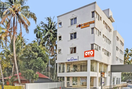 Hotel O Poptavern Premium
