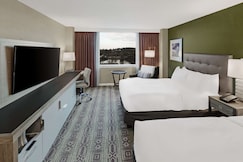Hilton Harrisburg, Baltimore