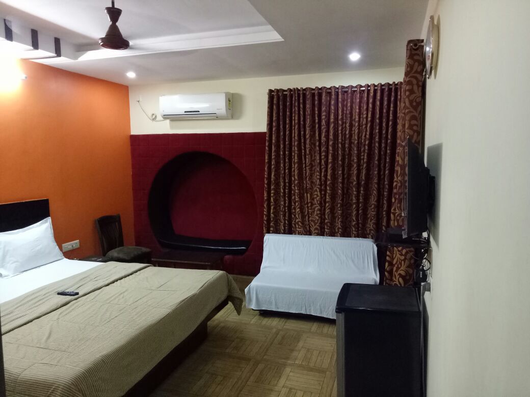 SHREE GANESH BEACH RESORT - Tap to explore photos