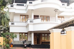 Jaalakam 4 BHK by Alchemy Homes, Guruvayur