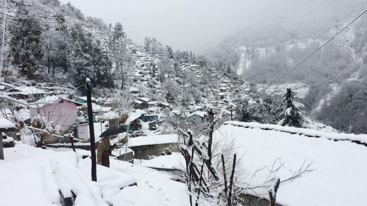 Buransh Home Stay - Tap to explore photos