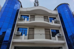 Townhouse Prayagraj New Cantt Formerly White Colony, Prayagraj