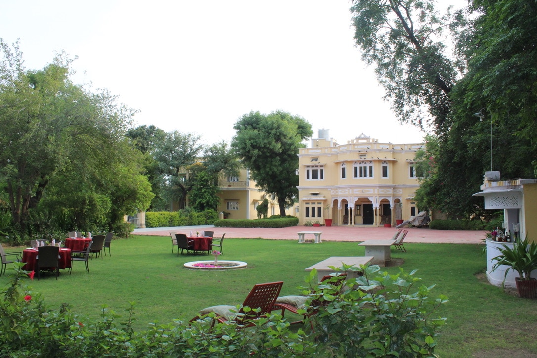 Roop Niwas Kothi - Tap to explore photos