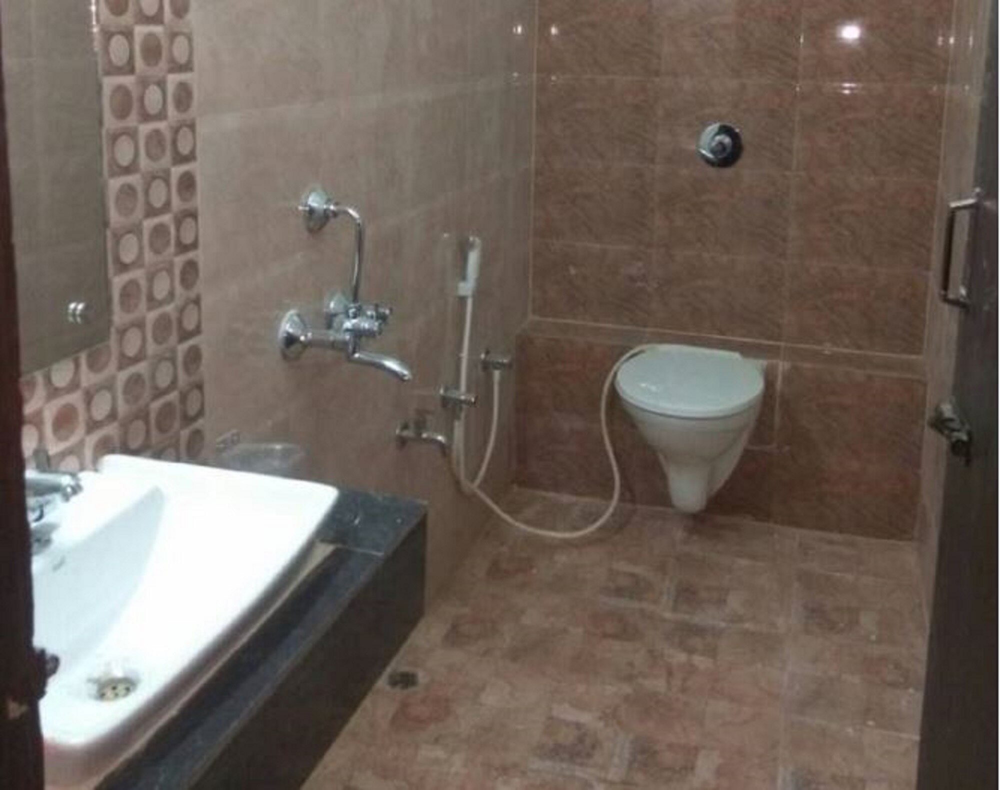 HOTEL NATRAJ NEW - Tap to explore photos