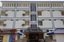 Hotel Holiday House, Puri