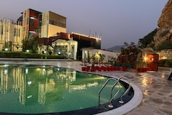 The Golden Valley Hotel and Resorts, Alwar