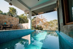 Villa with pool- By Vigok Estate, Coorg