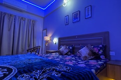 Crown Suites, Greater Noida