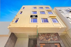 Collection O Mahipalpur Extension Formerly Shanti Stay, Delhi