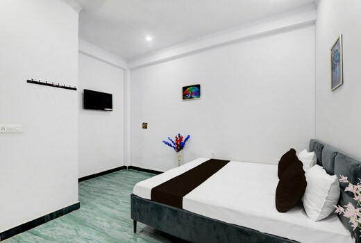 Hotel O A.R Palace