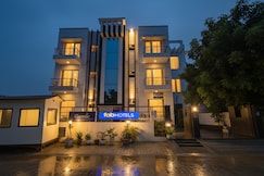 FabHotel Gazelle - MedantaThe Medicity, Gurugram, Gurgaon