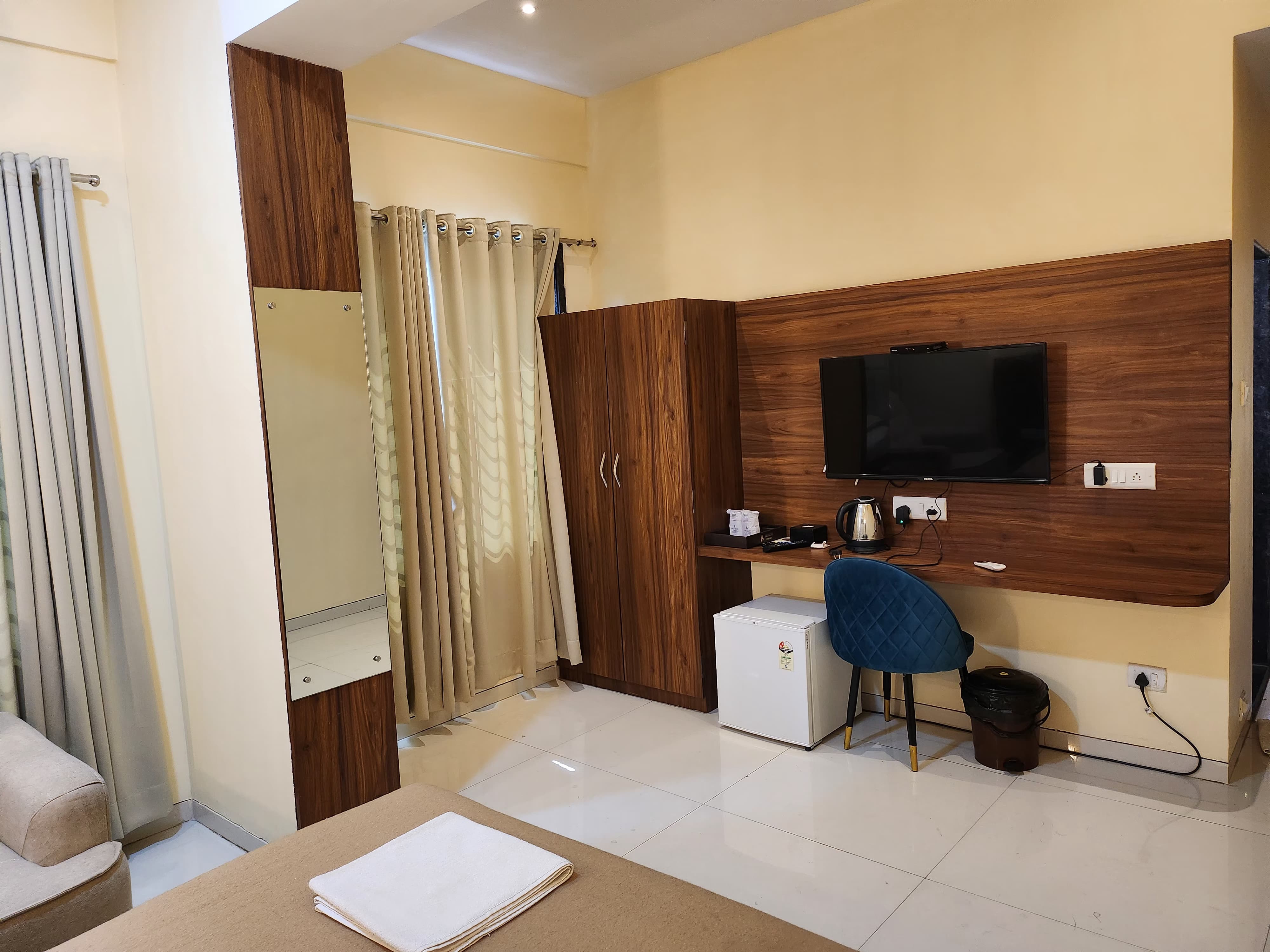 Hotel Blugent Residency 4