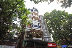 Hotel O South Inn, Kolkata