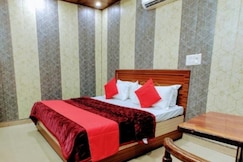 Hotel grand, Zirakpur