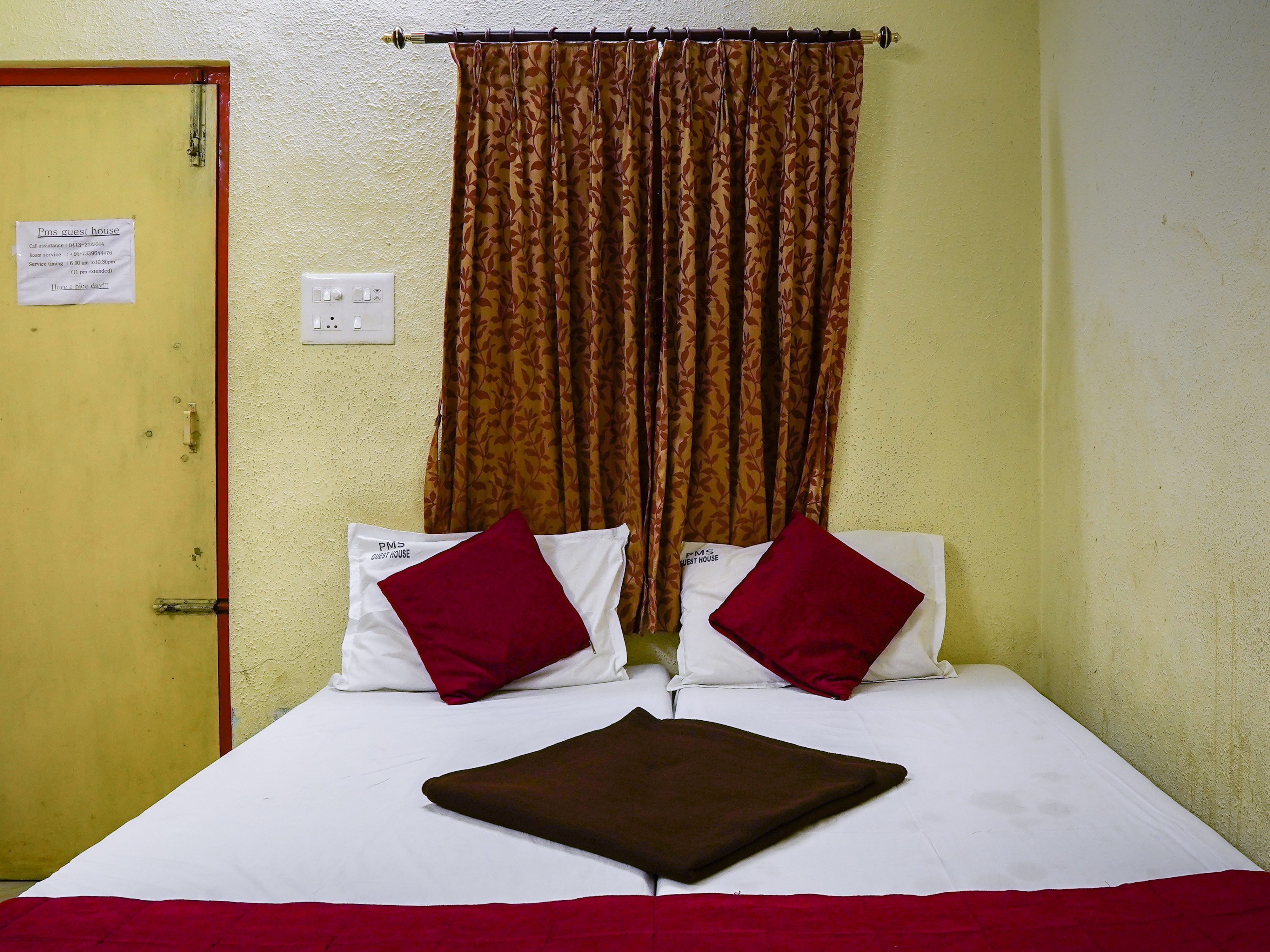 PMS GUEST HOUSE - Tap to explore photos