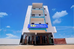 Fabhotel Dhana Residency - Nr Hindusthan Institute of Technology and Science, Chennai
