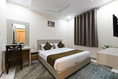 Hotel Taj Holiday, Agra