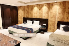 HOTEL GRAND SILVER SPOON, Nakodar