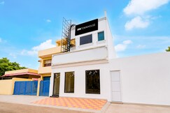 Townhouse Hotel SBG Tower A Premium Corporate Suits, Ghaziabad