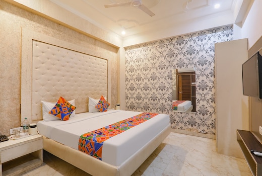 FabHotel Triveni
