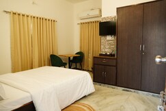 Shree Giriraj Farm, Dwarka