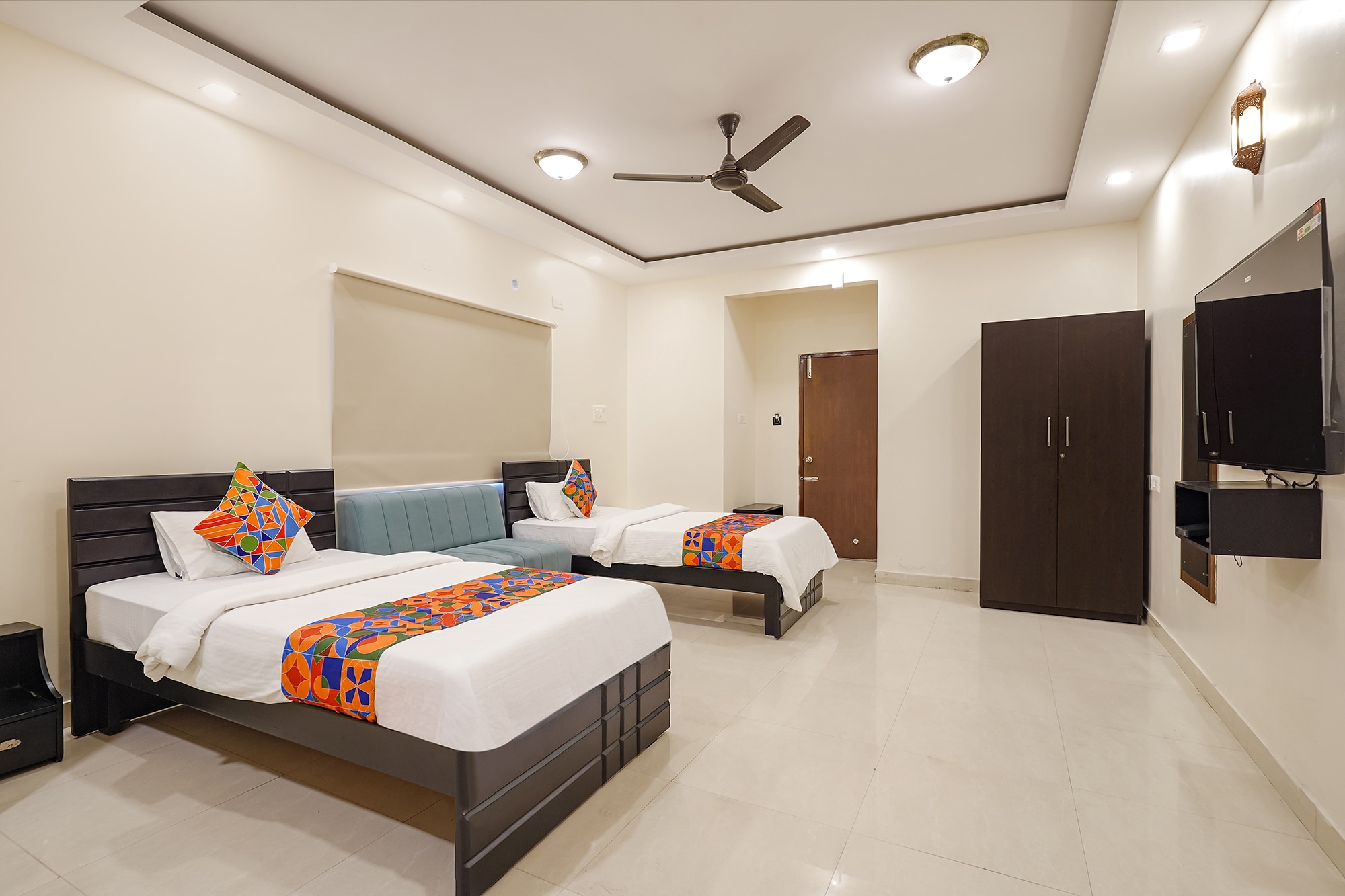 FabHotel Maark Inn - Bannerghatta Rd - Tap to explore photos