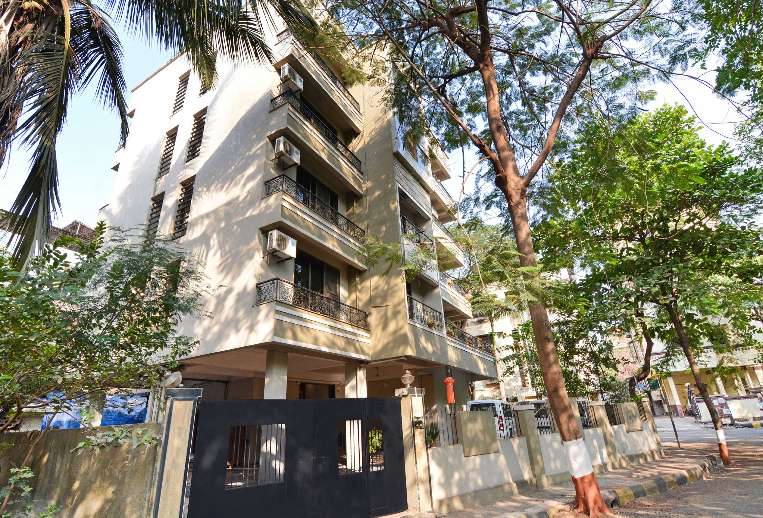 Hotel O Prabhu Sharan Residency - Tap to explore photos