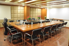 Hotel Dev International, Chhindwara