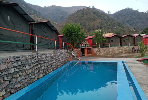 Camp Nature View
