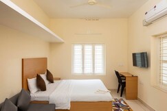 Chitralayam Homestay - Cosy Room near Guruvayur Temple, Ponnani