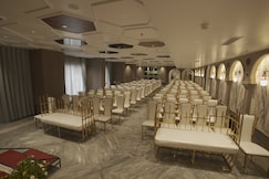 The Eastern Grace Hotel Buxar, Buxar