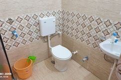 Ayush guest house, Mirzapur