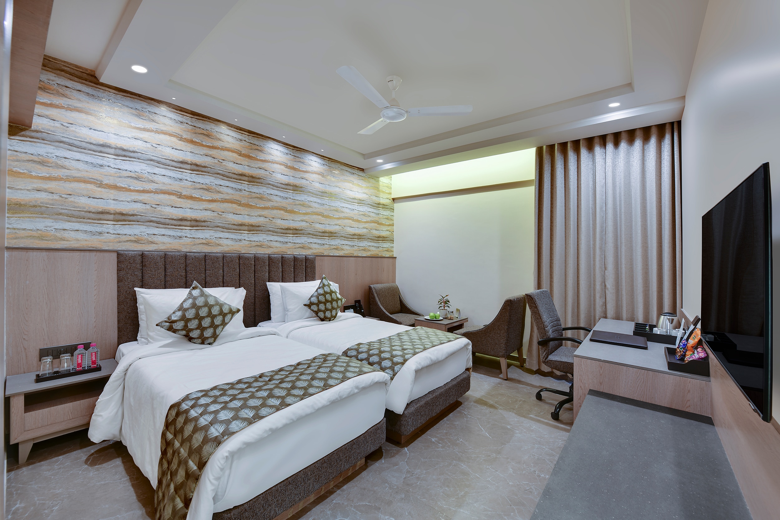 The Fern Residency, Ellisbridge Ahmedabad - Tap to explore photos