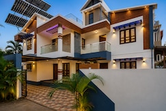 Venice Rosedale, Alleppey