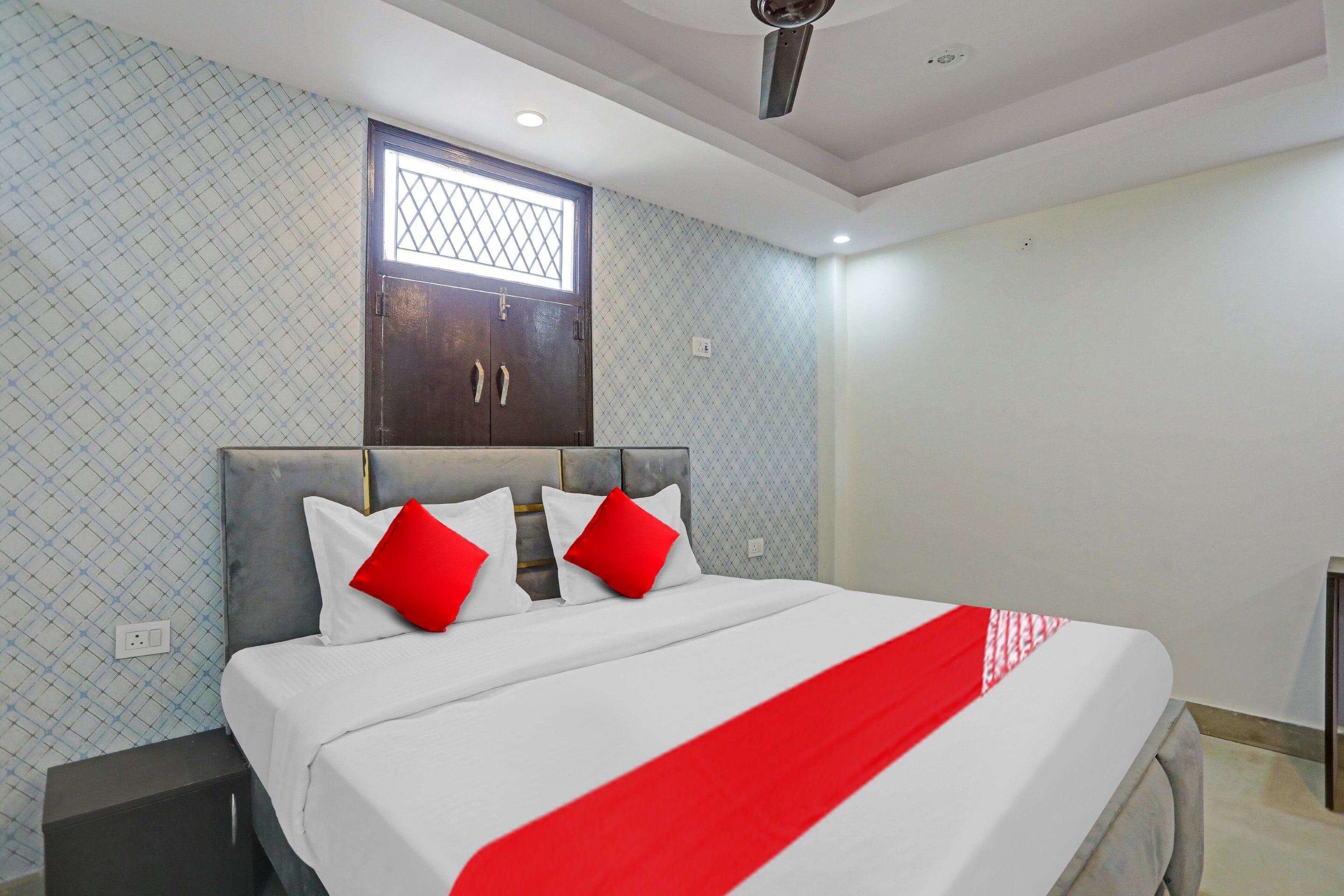 Hotel O JAI SHREE HOTEL - Tap to explore photos