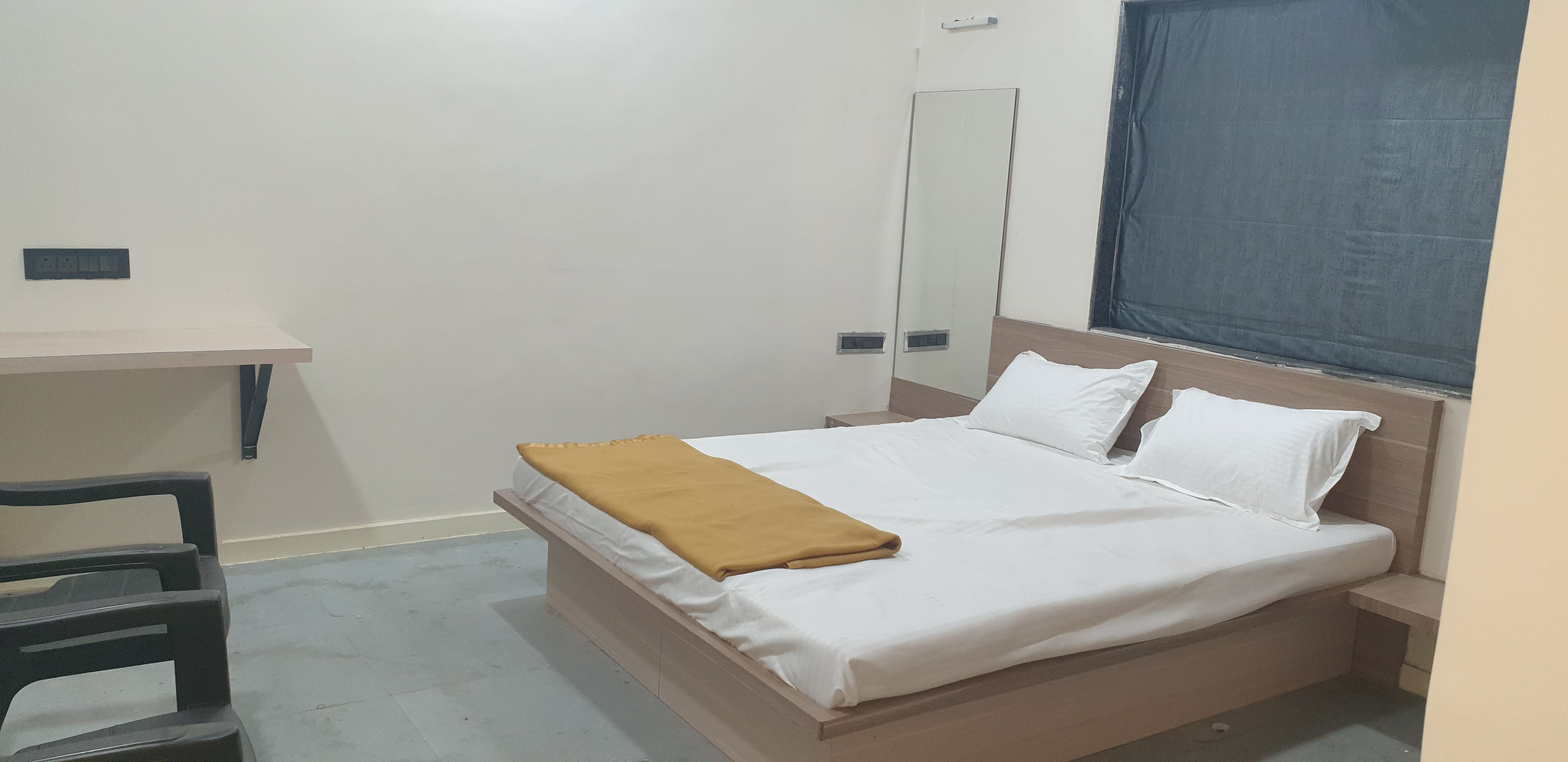 AC Deluxe Room 1