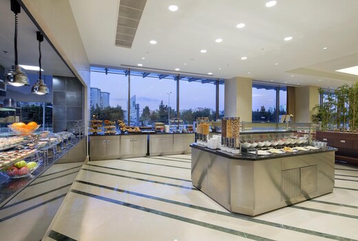 Hilton Garden Inn Istanbul Beylikduzu Buyukcekmece Price Address Reviews