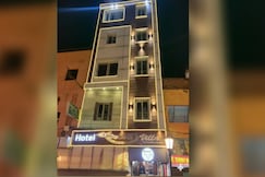 Hotel Rudraksh Villa, Varanasi