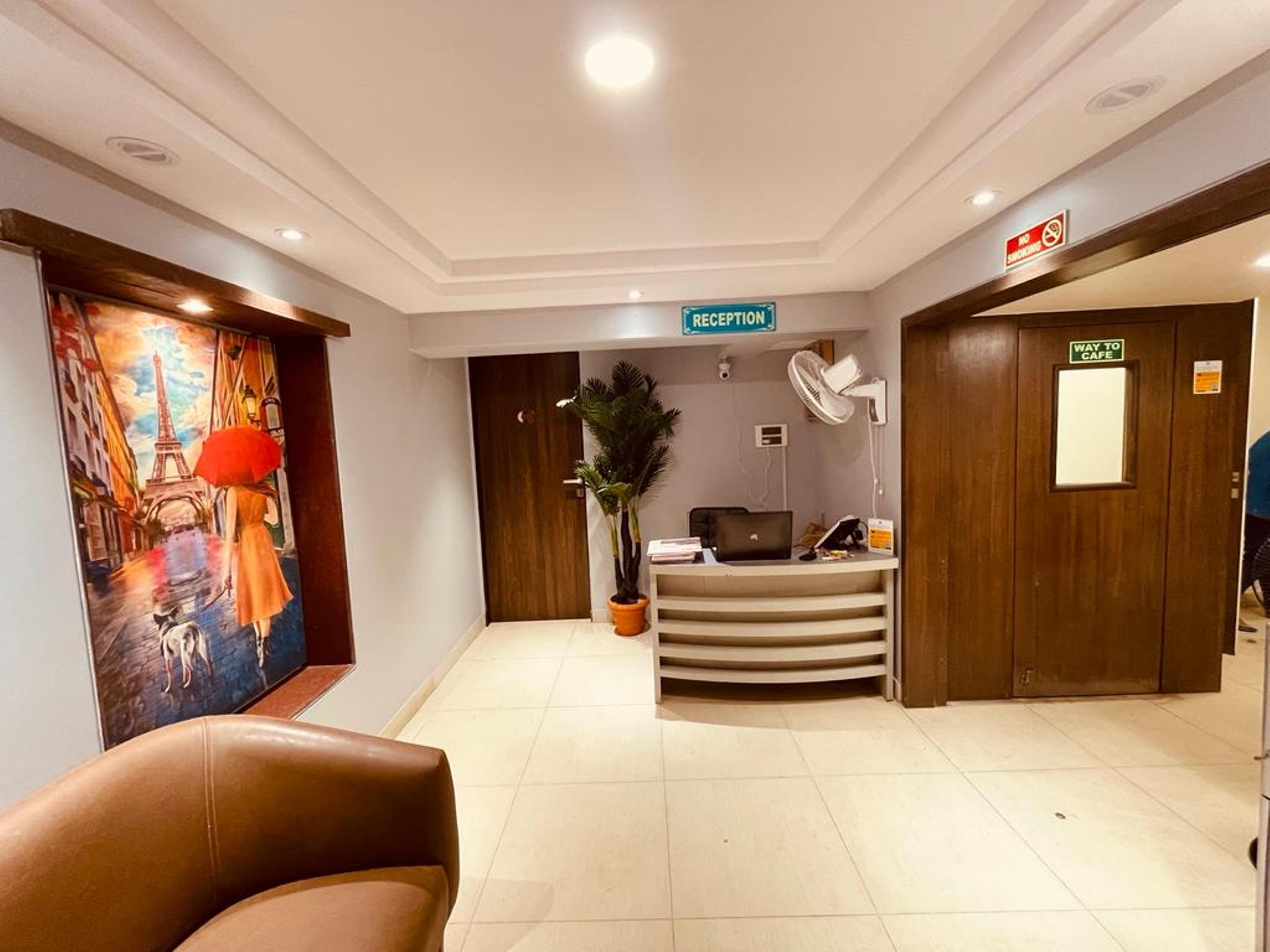 TIM Service Apartment Goregaon East Near NESCO 2