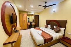 HOTEL AUGUSTO, Mughal Sarai