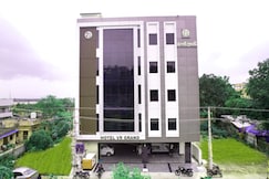 Hotel VR Grand, Bhadrachalam