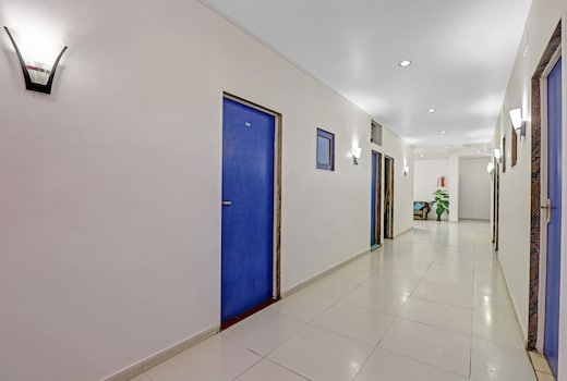 POP 83994B Hotel Velvet