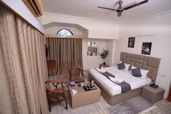 Hotel Film Suits, Hyderabad