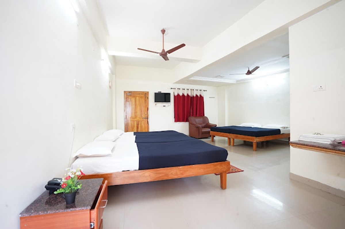 TTDC Hotel TamilNadu - Tiruchendur - Tap to explore photos