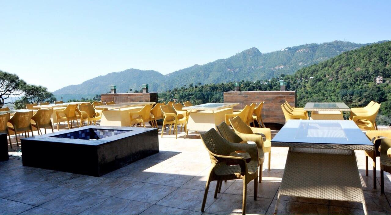 Hotel Whispering Winds Kasauli Inr 673 Off 4 5 0 0 Hotel