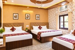 Jindal B&B 2 min walk to Golden Temple, Amritsar