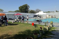 Hotel Krishnaraj, Neemach