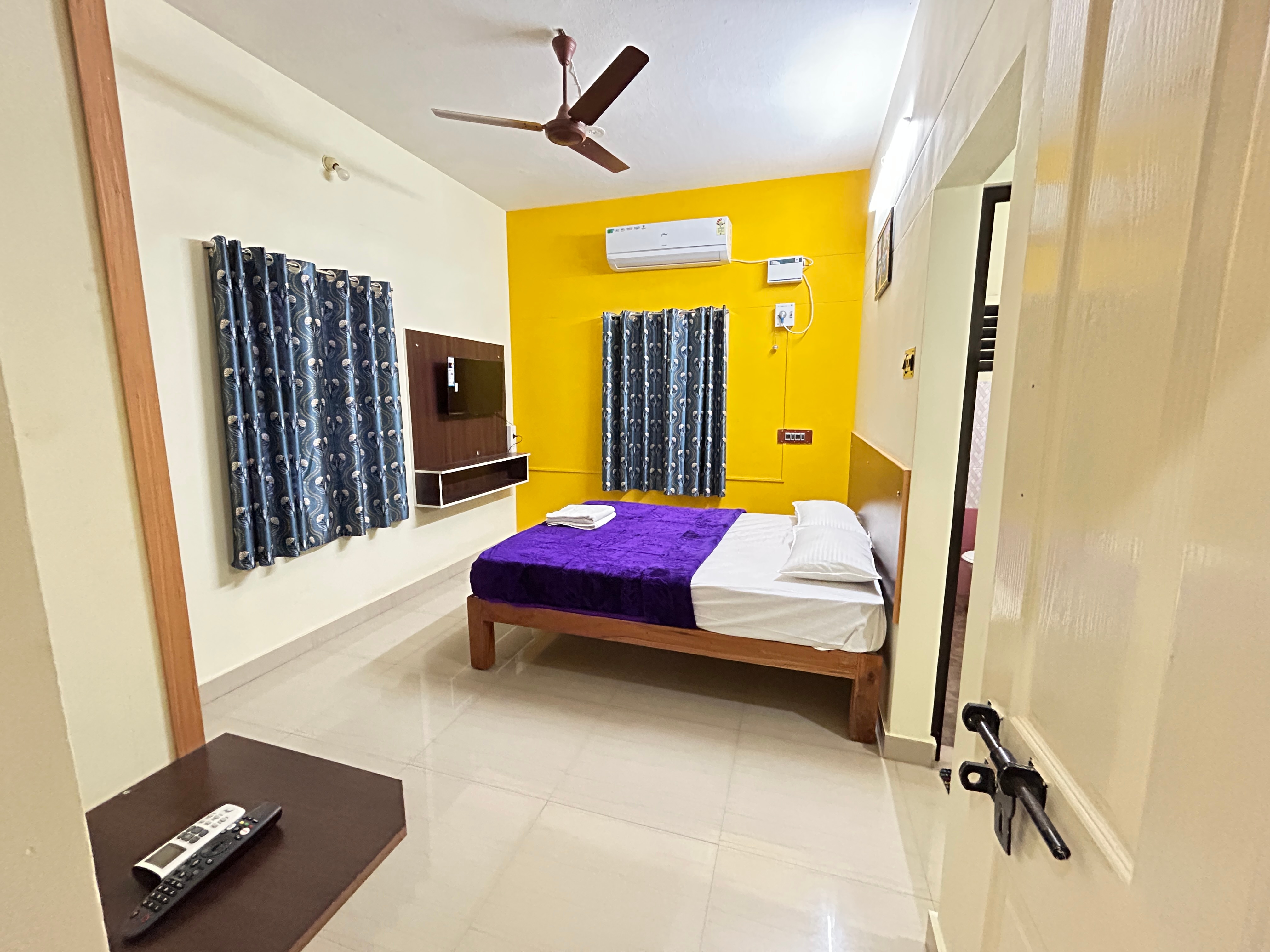HOTEL THE KAYA RESIDENCY THANJAVUR - Tap to explore photos