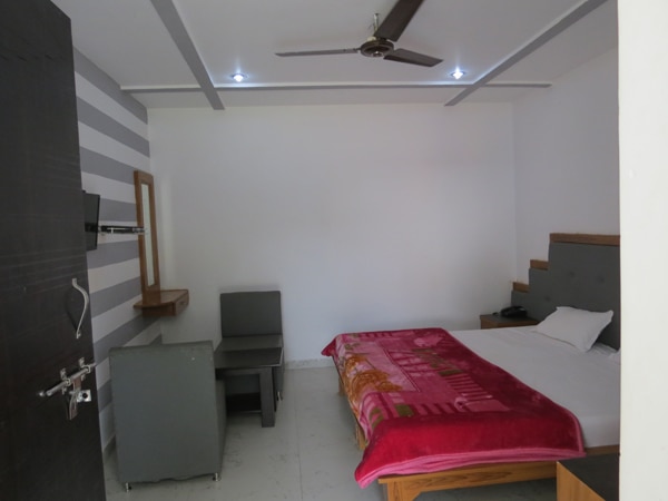 Hotel Vindhya Residency - Tap to explore photos